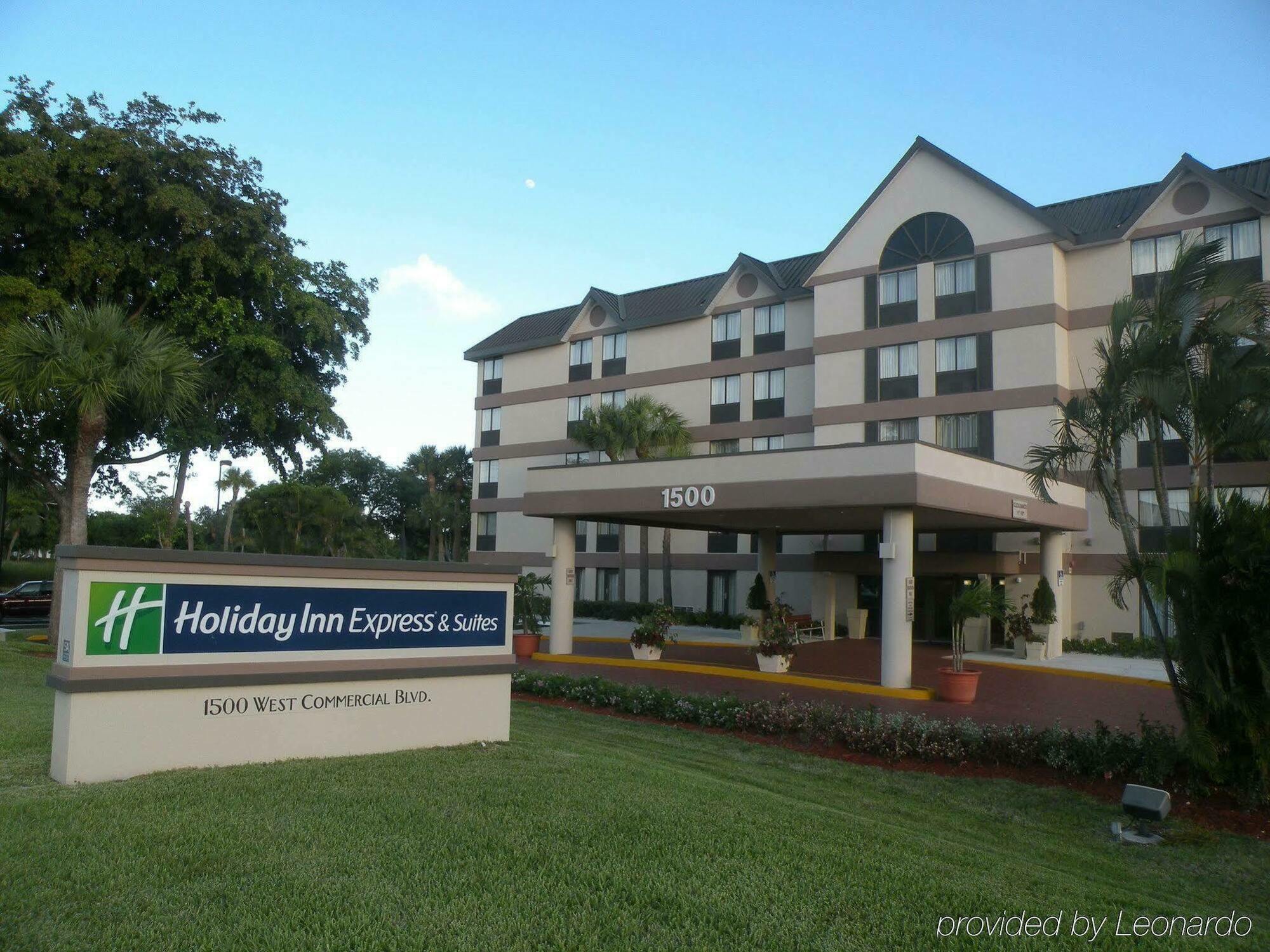 Holiday Inn Express Fort Lauderdale North - Executive Airport By Ihg Exterior foto
